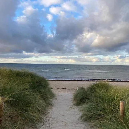 Seaside Comfort For 5 Guests Appartement *